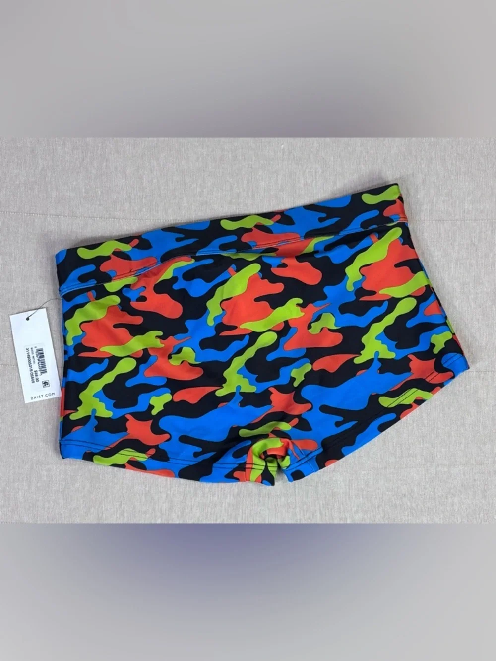 2(X)IST Neon Camo Swim Trunks Shorts NWT Bold Stretch Beach Statement